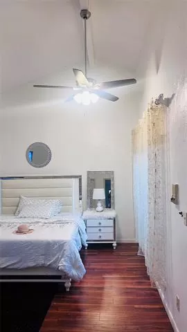 Photo #2: 21016250 Listing