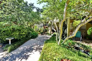 Photo #5: 21017485 Listing 