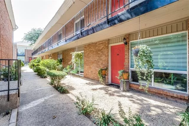 MLS: 21018500 Condo For Sale