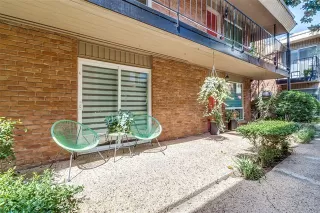 Photo #2: 21018500 Listing 