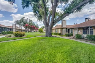 Photo #2: 21018529 Listing 