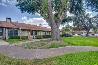 Photo #3: 21018529 Listing 