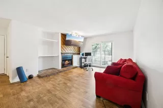 Photo #4: 21018625 Listing