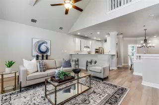 Photo #5: 21018759 Listing 