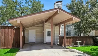 More Details about MLS # 21019080 : 2621 VIA CORDOVA