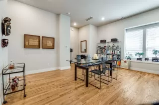 Photo #4: 21019277 Listing 