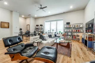 Photo #5: 21019277 Listing 