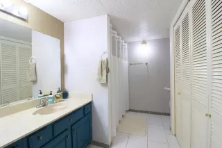 Photo #5: 21020340 Listing