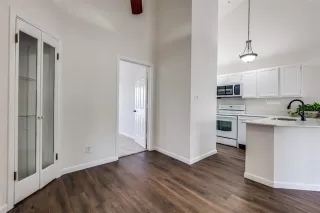 Photo #5: 21020376 Listing 