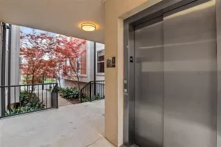 Photo #4: 21020678 Listing