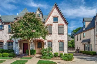 More Details about MLS # 21021337 : 1813 DESOTO DRIVE