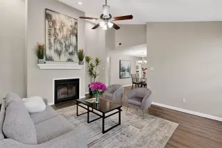 Photo #3: 21021997 Listing 