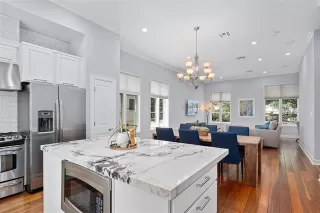 More Details about MLS # 21022046 : 3210 CARLISLE STREET #65
