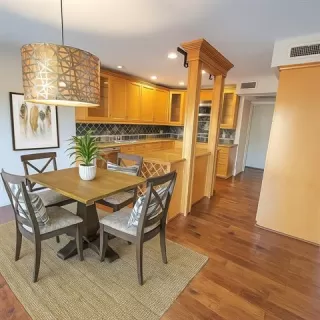 Photo #5: 21022067 Listing