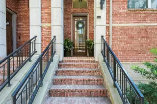 More Details about MLS # 21023539 : 1500 PECOS STREET #6
