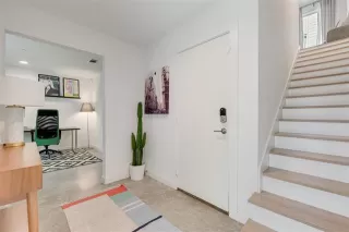 Photo #3: 21023862 Listing