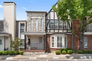 Photo #2: 21026040 Listing