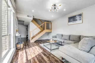 Photo #2: 21027976 Listing