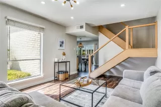 Photo #6: 21027976 Listing