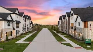 Photo #2: 21028031 Listing 