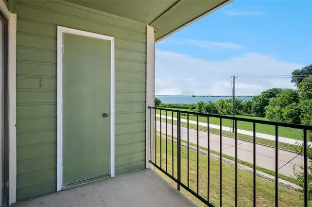 MLS: 21028305 Condo For Sale