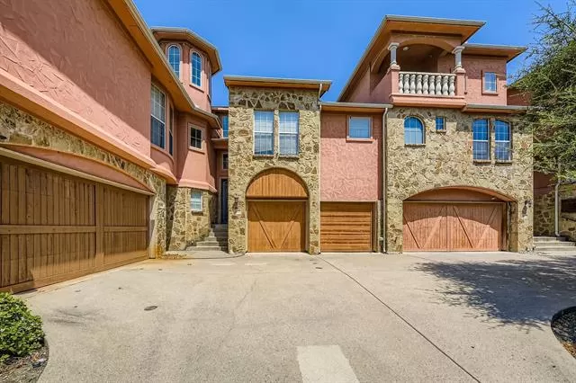 MLS: 21029551 Condo For Sale