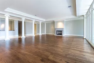 Photo #5: 21029716 Listing