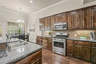 Photo #6: 21030425 Listing 