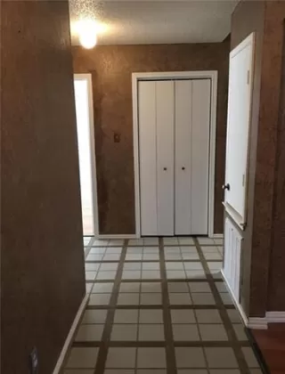 Photo #4: 21030582 Listing 