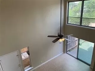 Photo #2: 21031571 Listing