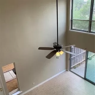 Photo #3: 21031571 Listing