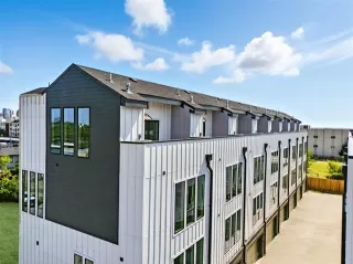 Photo #2: 21031576 Listing 