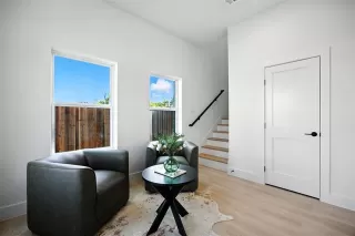 Photo #4: 21031576 Listing 