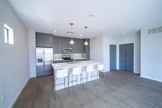 Primary Photo for MLS#: 21031670