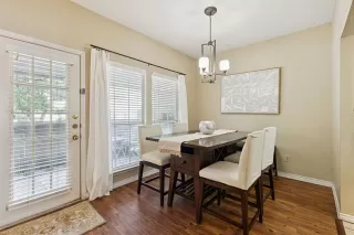 Photo #6: 21031677 Listing 