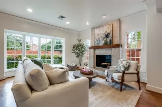 Photo #5: 21032078 Listing 