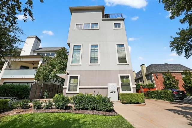 MLS: 21032080 Condo For Sale