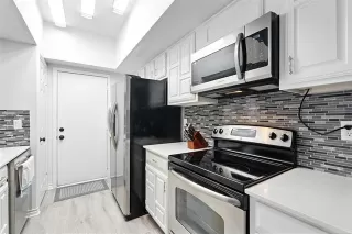 Photo #6: 21032505 Listing 