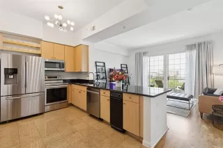 Photo #6: 21032674 Listing 