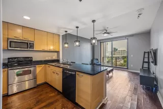 Photo #4: 21033163 Listing 