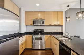 Photo #5: 21033163 Listing 