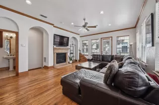 More Details about MLS # 21033203 : 1012 PAVILLION STREET