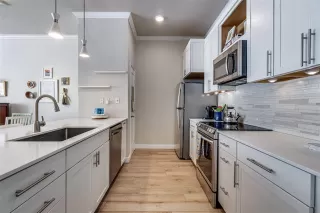 Photo #5: 21033761 Listing