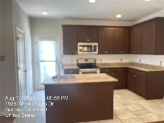 Photo #5: 21034093 Listing 