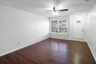 Photo #3: 21034118 Listing 