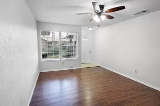 Photo #4: 21034118 Listing 