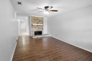 Photo #5: 21034118 Listing 