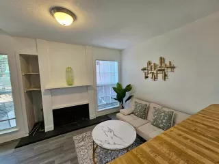 Photo #3: 21034703 Listing 