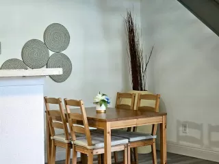 Photo #5: 21034703 Listing 