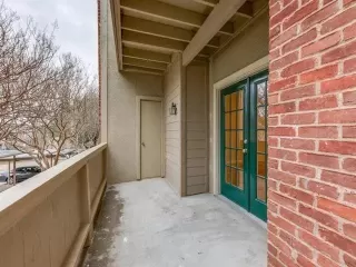 Photo #5: 21034871 Listing 